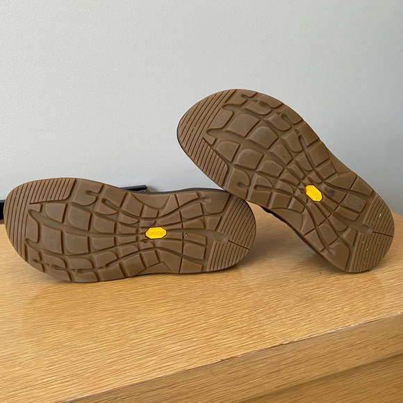 Brown Leather Chaco PedShed Slides - Picture 2 of 9